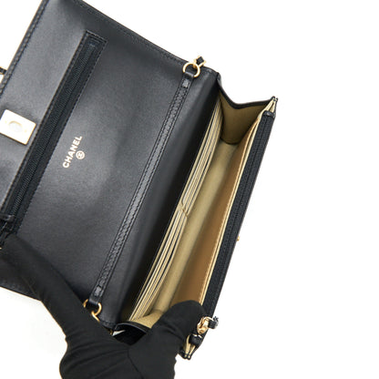 Chanel Pearl Crush Wallet on Chain Lambskin black