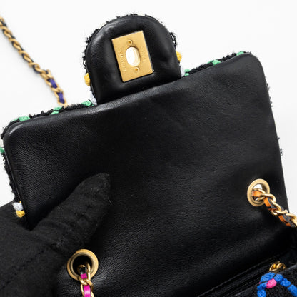 Chanel 22S pearl crush mini square flap bag fabric / tweed black / multicolor  (microchip)