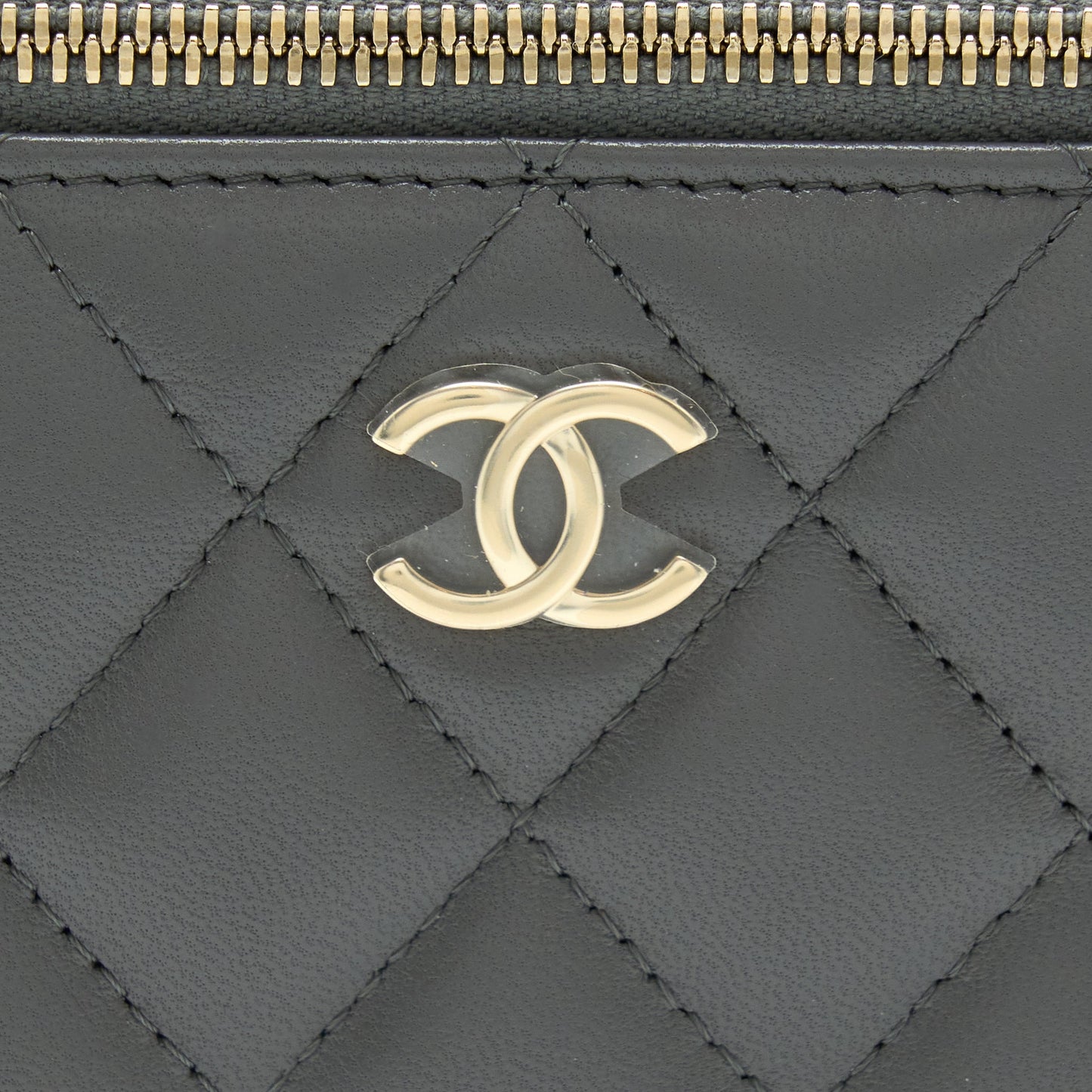 Chanel 22A Top Handle Long Vanity With Chain Lambskin Grey L