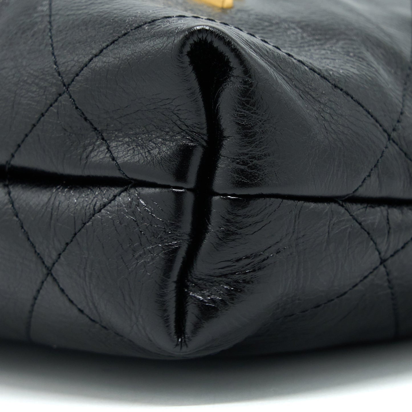 Chanel 23S Mini 22 Bag with Pearl Shiny Calfskin Black  (Microchip)