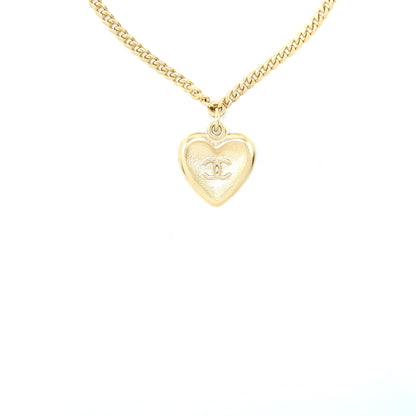 Chanel Heart Pearl Bracelet With CC logo Crystal Light Gold Tone