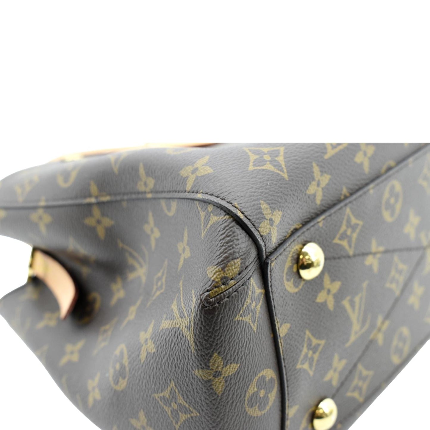 LOUIS VUITTON Montaigne MM Monogram Canvas Shoulder Bag Brown