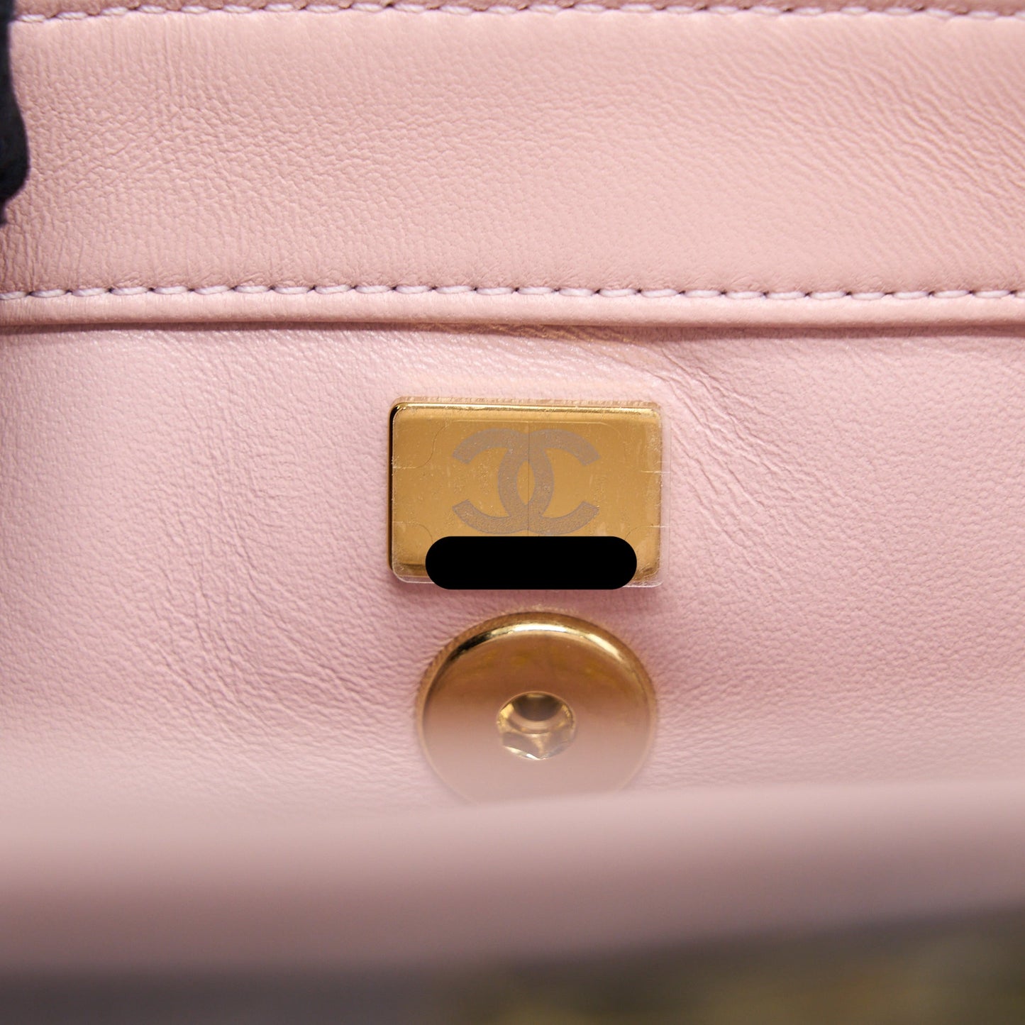 Chanel 22B Small Flap Bag With Gem Chain Lambskin Pink  (Microchip)