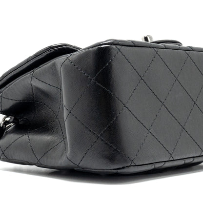 Chanel mini square Flap bag lambskin black