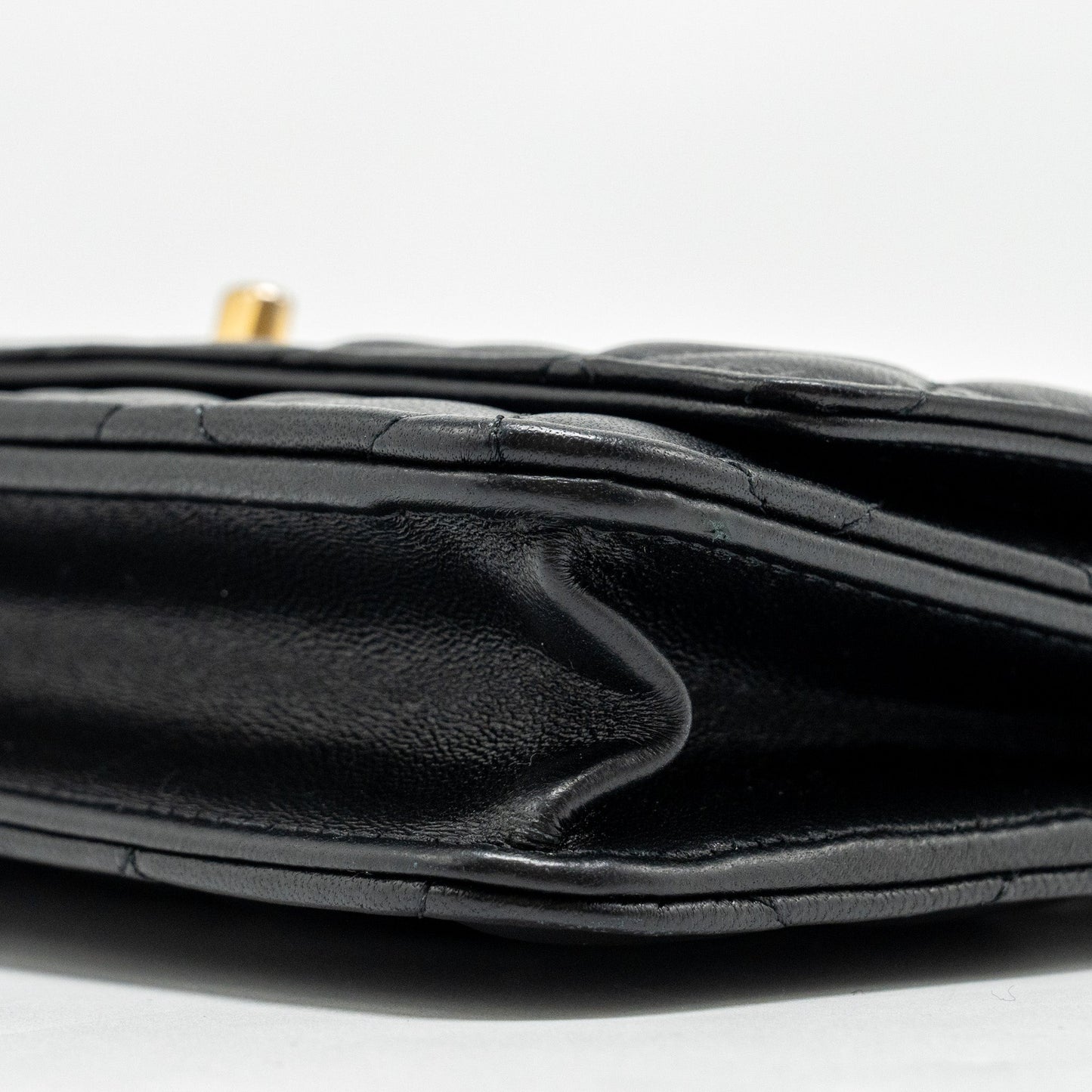 CHANEL Pearl Crush Wallet on Chain Lambskin Black  (Microchip)