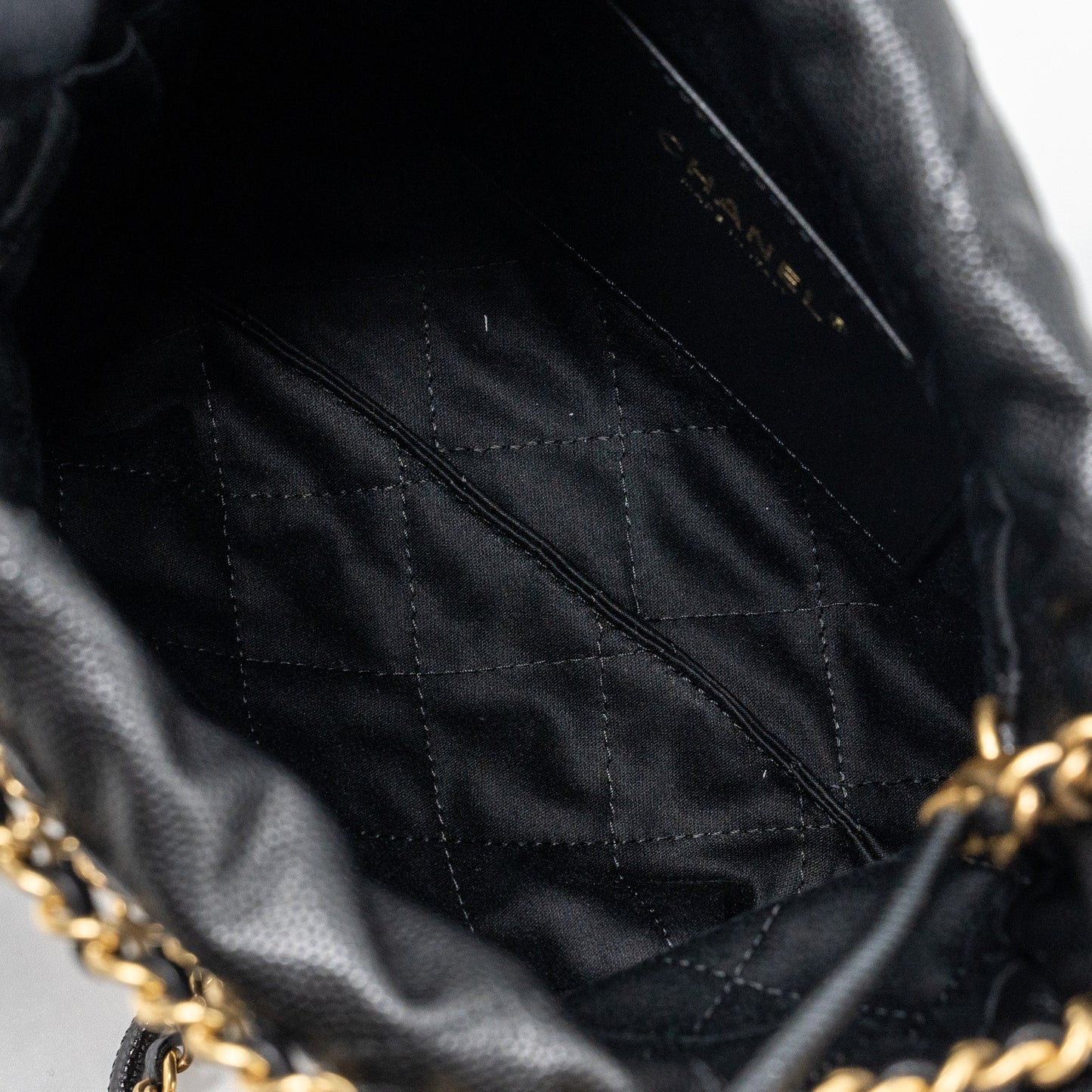 Chanel mini 22 bag caviar black  (microchip)
