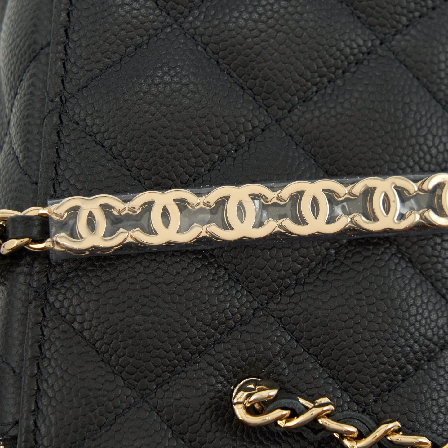 Chanel 22P Long Vanity With CC Logo Chain Caviar Black L