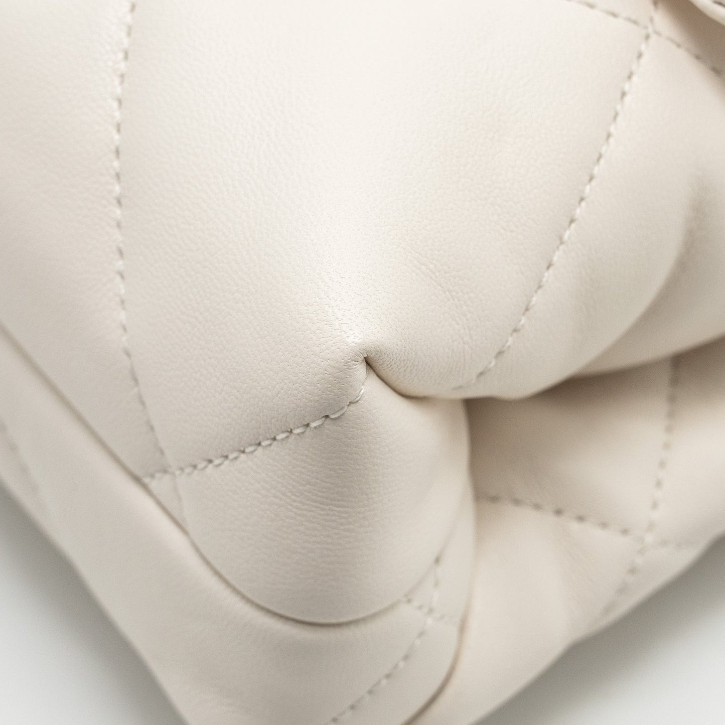 Chanel 22B Chain Cushion Flap Bag Lambskin White  (Microchip)