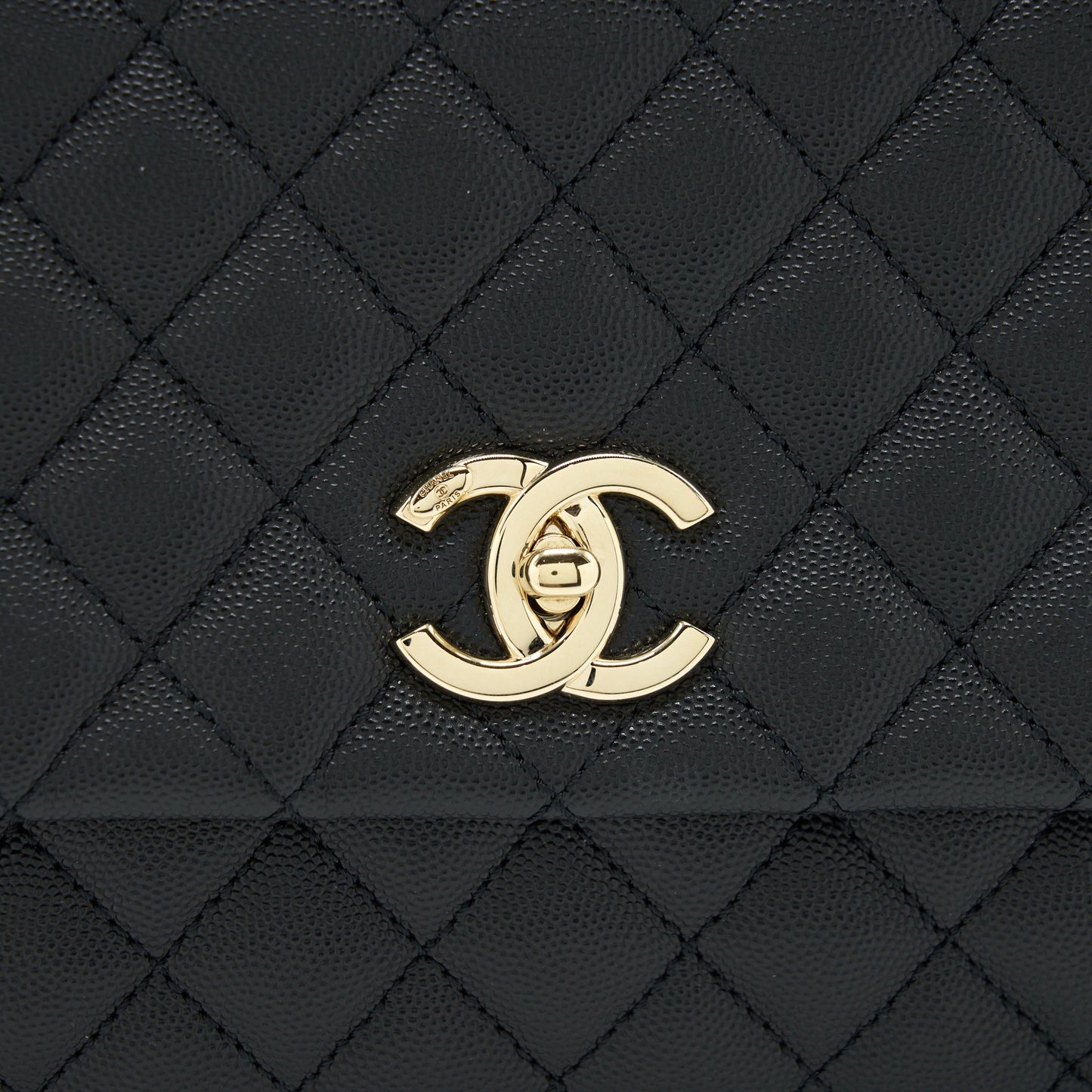 Chanel Medium Coco Handle 28cm Caviar Black L