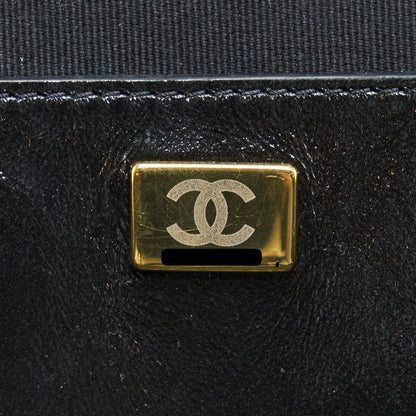Chanel 22A Quilted Backpack Shiny Calfskin Black L (Microchip)