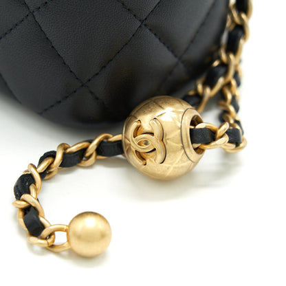 Chanel Pearl Crush Mini Vanity Case Lambskin Black