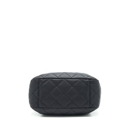 Chanel bucket bag quilted lambskin black L
