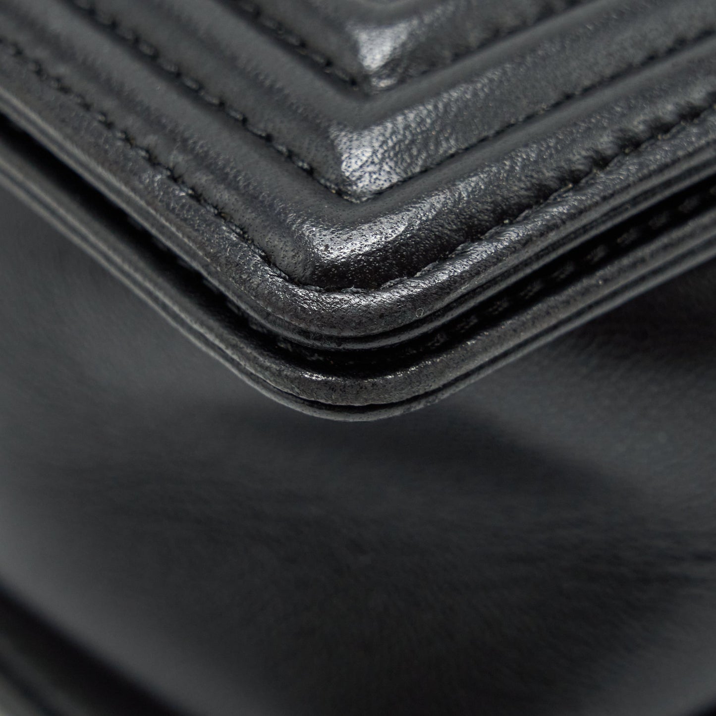 Chanel Boy Bag New Medium (28cm) Lambskin Black Ruthenium