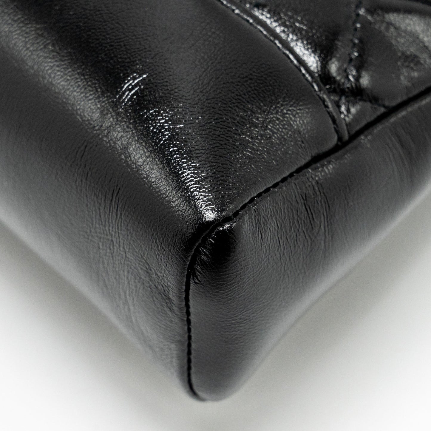 Chanel Mini 31 Bag Shiny Lambskin Black L (Microchip)