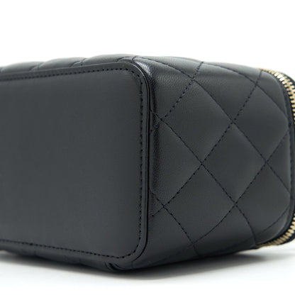 Chanel 21K top handle rectangular Vanity with chain Black L
