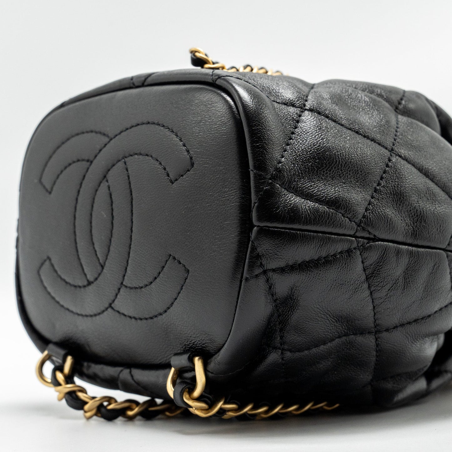Chanel 22S Candy Chains Mini Bucket Backpack Lambskin Black  (Microchip)