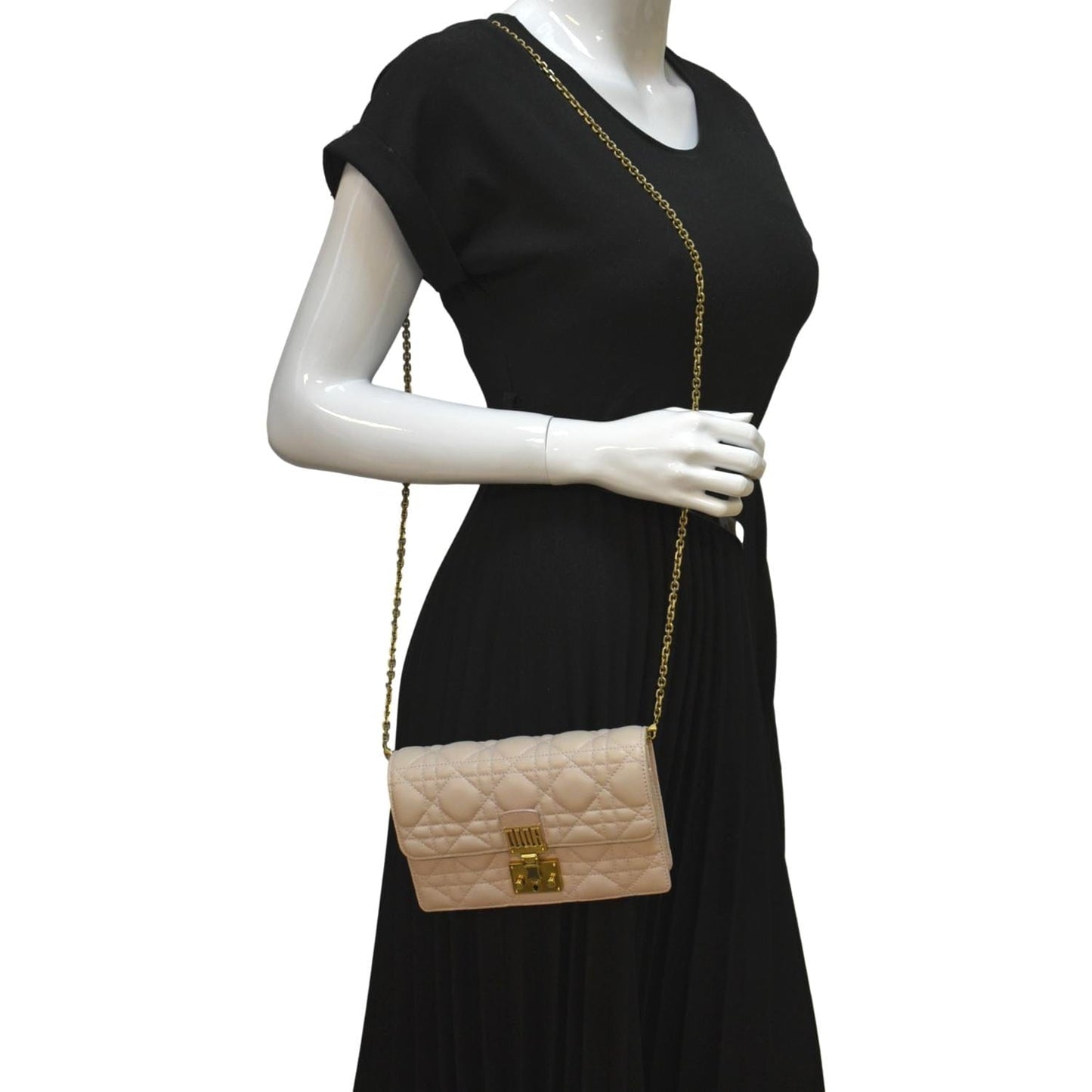 CHRISTIAN DIOR Dioraddict Quilted Lambskin Leather Crossbody Bag Dusty Pink
