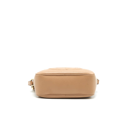 GUCCI DISCO CAMERA BAG IN BEIGE