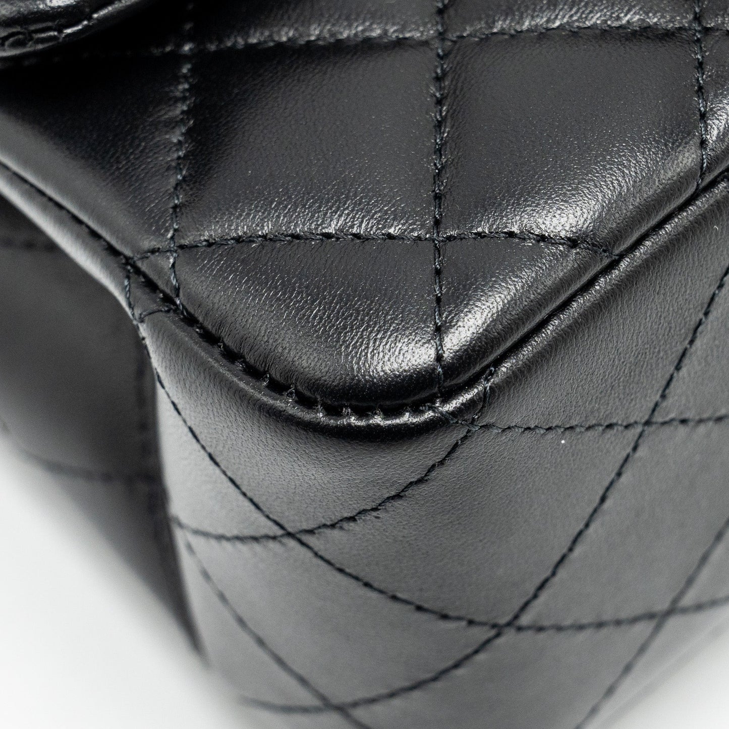 Chanel Mini Square Flap Bag Lambskin Black L (microchip)