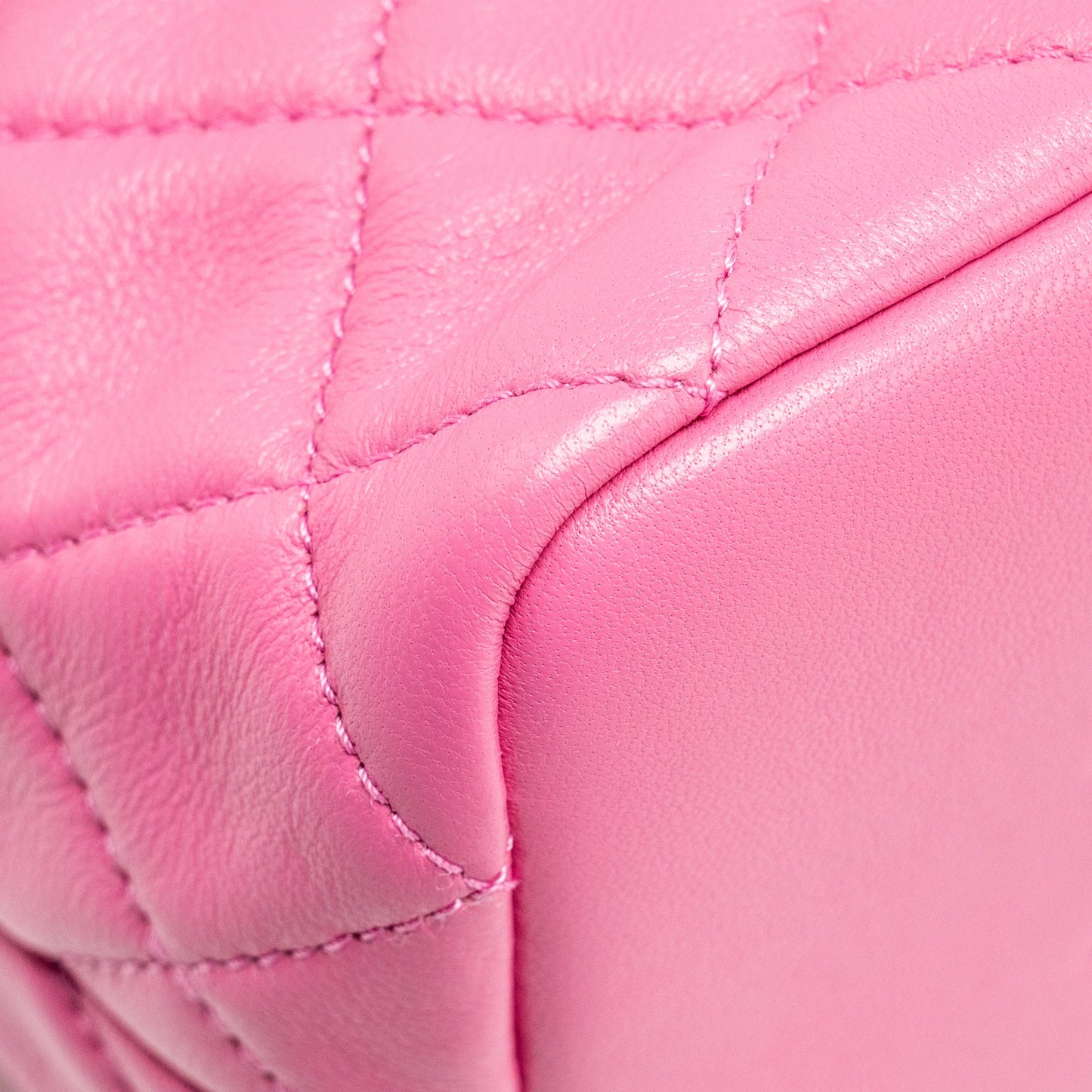 Chanel 20S Small Quilted hobo bag Lambskin Pink