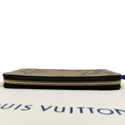 LOUIS VUITTON Giant Monogram Reverse Zippy Wallet Brown
