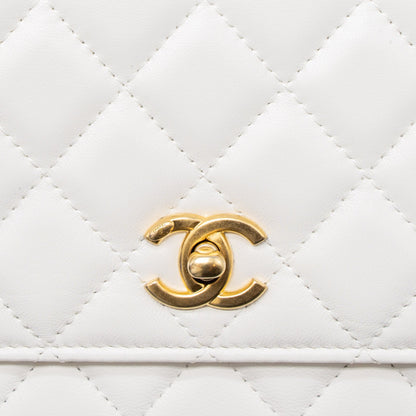 Chanel Pearl Crush Wallet on Chain Lambskin White  (Microchip)