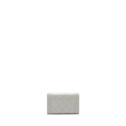 Chanel Boy Flap card holder Caviar light Grey L