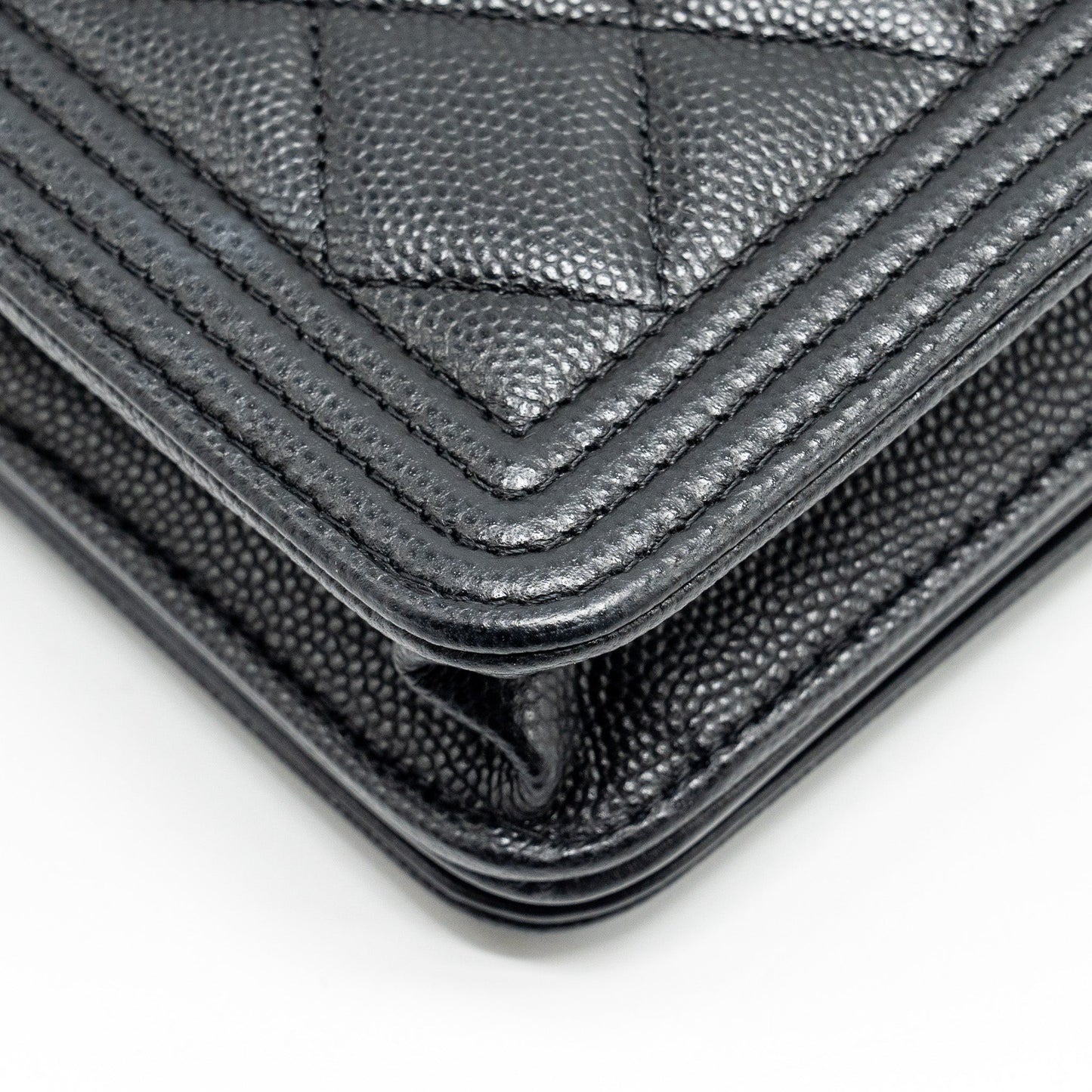 Chanel Boy Wallet On Chain caviar black  (microchip)