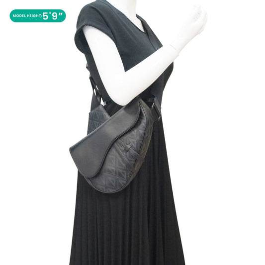 CHRISTIAN DIOR Diamond Canvas Saddle Crossbody Bag Black
