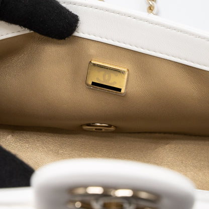 Chanel 23C Pearl Crush Mini Rectangular Flap Bag Lambskin White L (Microchip)