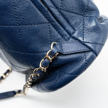 Chanel Drawstring Backpack Lambskin / Grained Calfskin Dark Blue L