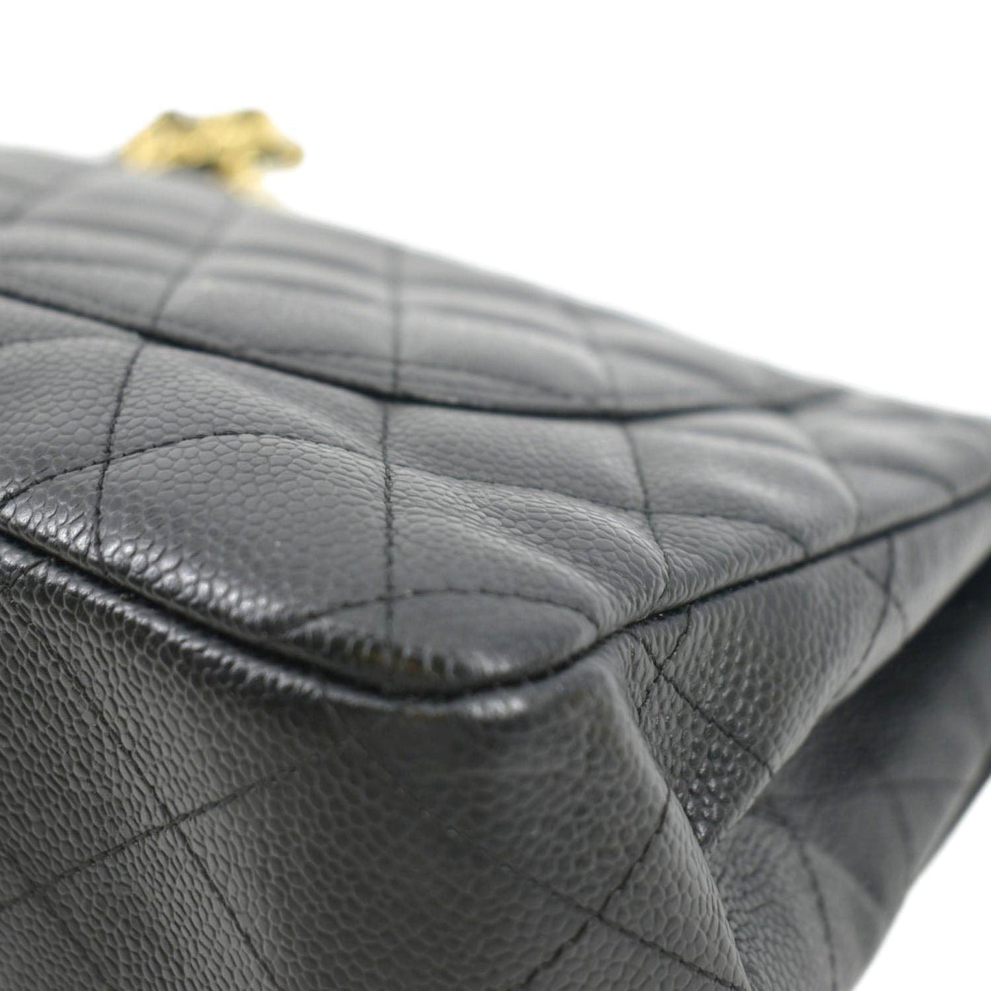 CHANEL Classic Jumbo Single Flap Quilted Caviar Leather Shoulder Bag Black