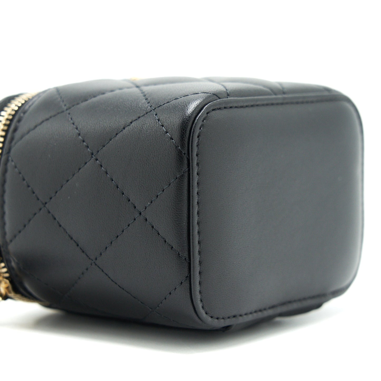 Chanel 22C Pearl Crush Mini Vanity With Chain Lambskin Black