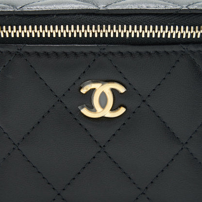 Chanel 22C Pearl Crush Mini Vanity With Chain Lambskin Black