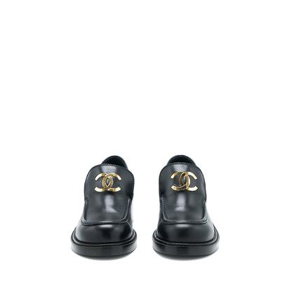 Chanel 22K Size 38 Loafer Leather Black