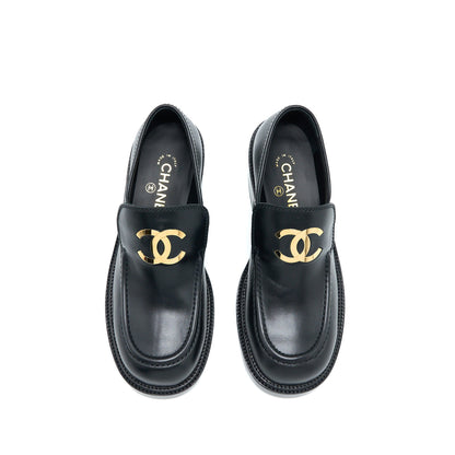 Chanel 22K Size 38 Loafer Leather Black