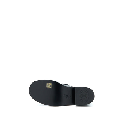Chanel 22K Size 38 Loafer Leather Black