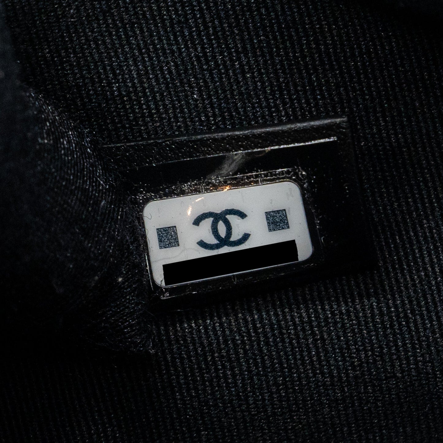 Chanel 23B round clutch caviar black  (microchip)