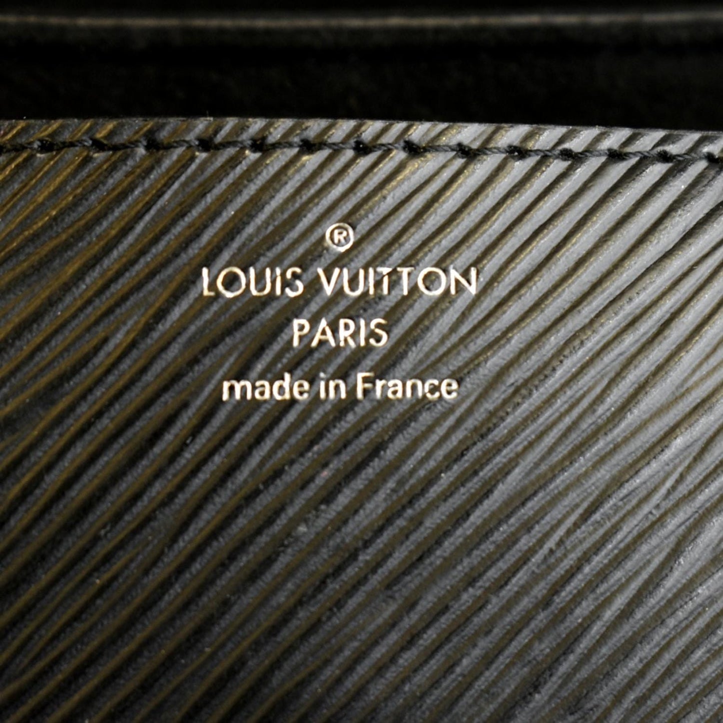 LOUIS VUITTON LV Twist MM Epi Leather Shoulder Bag Black