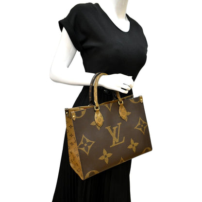 LOUIS VUITTON Onthego MM Giant Monogram Reverse Canvas Tote Shoulder Bag Brown