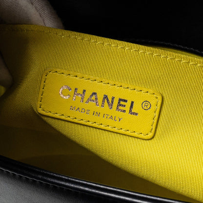 Chanel Medium Boy Bag Tweed/Calfskin black/Multicolour