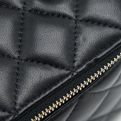 Chanel 22S Pearl Crush Long Vanity With Chain Lambskin Black