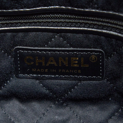 Chanel Medium 22 Bag Shiny Calfskin Black Brushed  (Microchip)