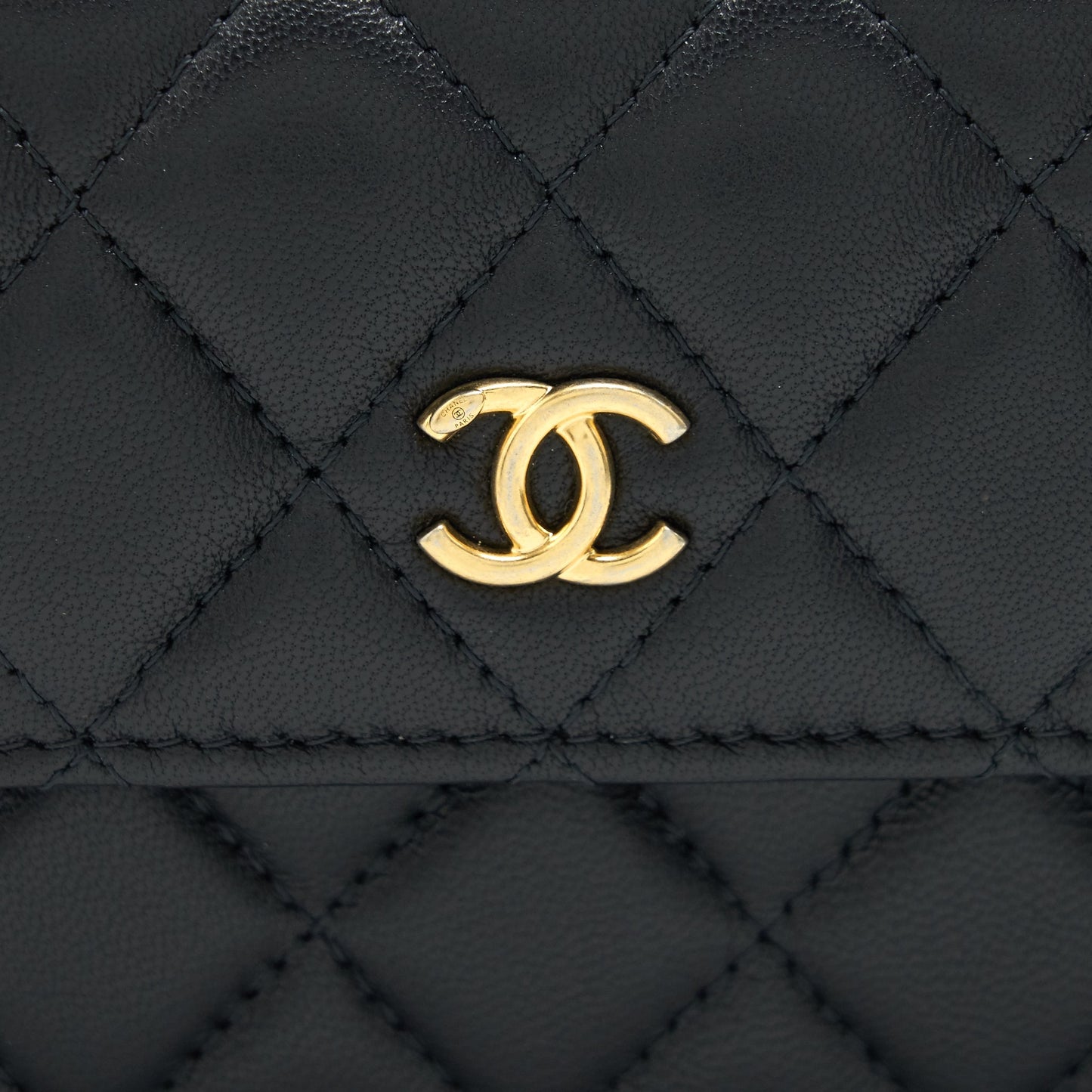 Chanel pearl crush Belt Bag Black with  serial 30