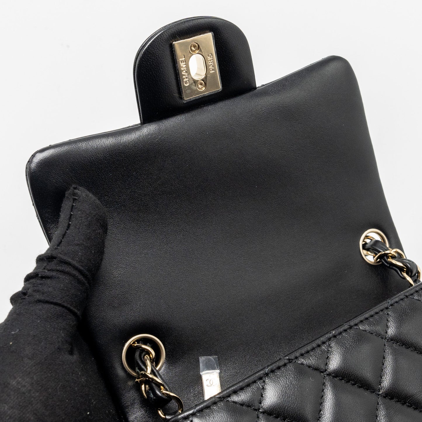 Chanel Mini Square Flap Bag Lambskin Black L (microchip)