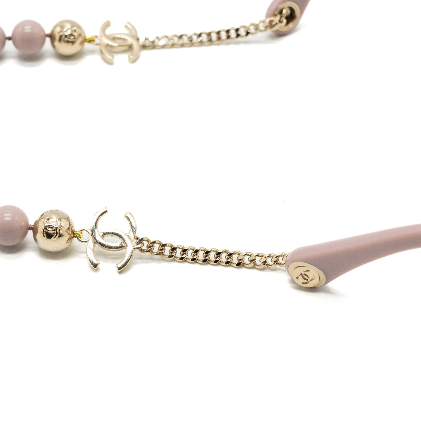 Chanel sunglasses with pearl chain pink