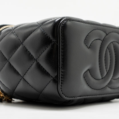 Chanel 24a Long Vanity Case With CC Logo Adjustable Chain Lambskin Black (microchip)