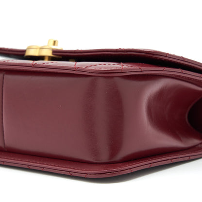 Chanel 21A Medium Gold Crush Flap Bag Calfskin NC635 Burgundy