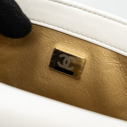 Chanel Pearl crush mini square flap bag lambskin white  (microchip)