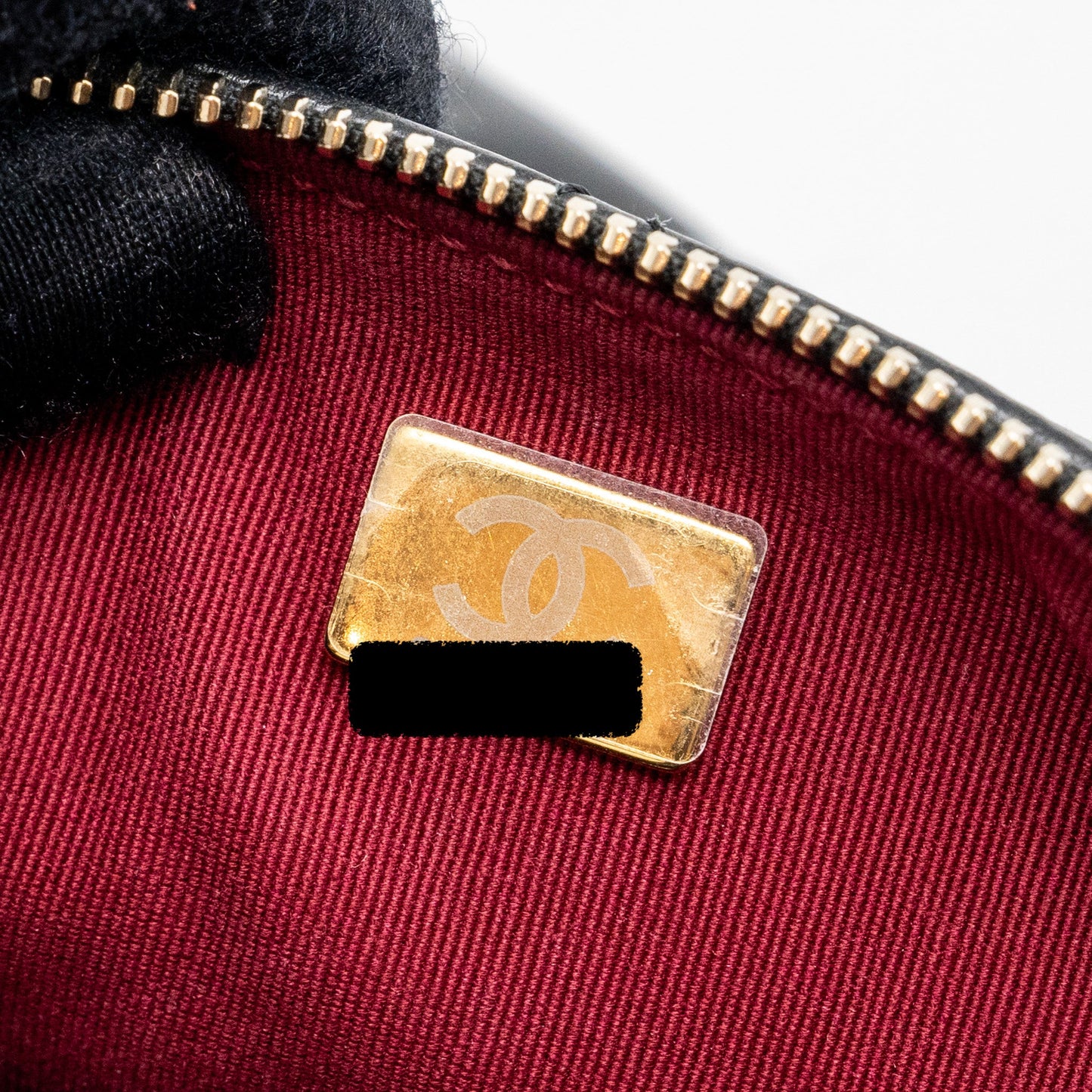 Chanel 22B hobo bag lambskin black  (microchip)